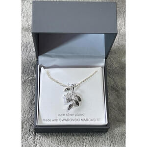 Silver Plated Swarovski Marcasite Necklace & Pendant Sparkle Allure !!